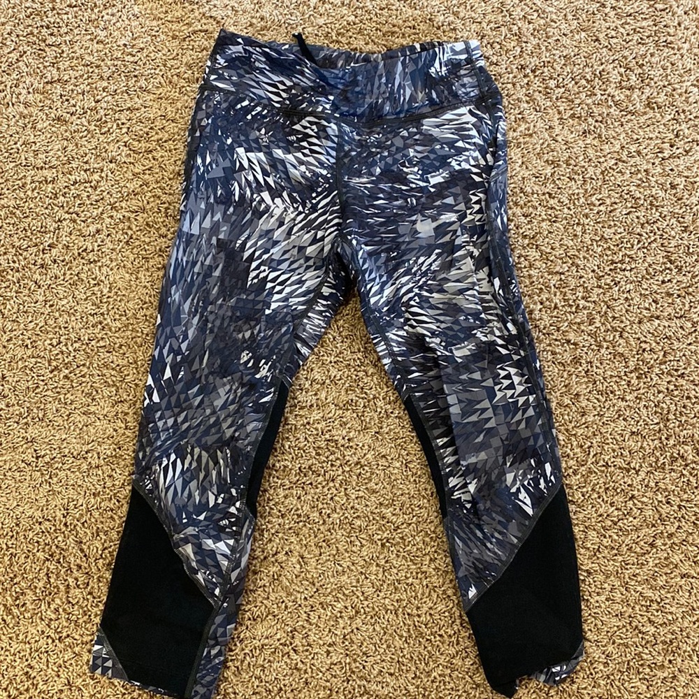 Cute Nike leggings- barely used
